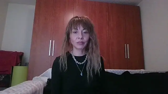 KarolinaReaper online show from October 2025 01:41:02 PM