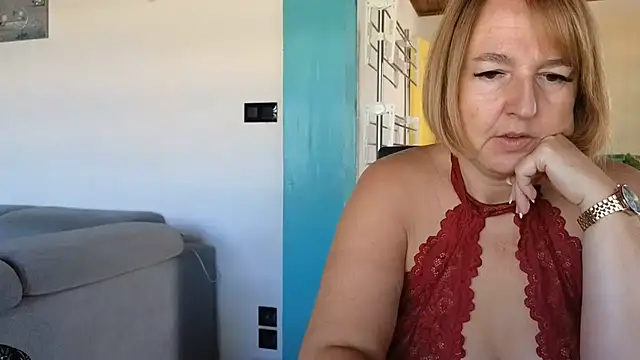 Snapshot of Sandcoq chatting on July 2026 08:15:02 AM Sandcoq online show from July 2026 08:15:02 AM