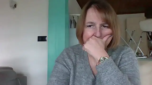 Sandcoq online show from March 2026 01:33:02 PM