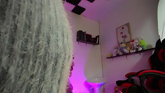 Snapshot of kaoz_36 chatting on February 2025 08:15:02 PM kaoz 36 online show from February 2025 08:15:02 PM