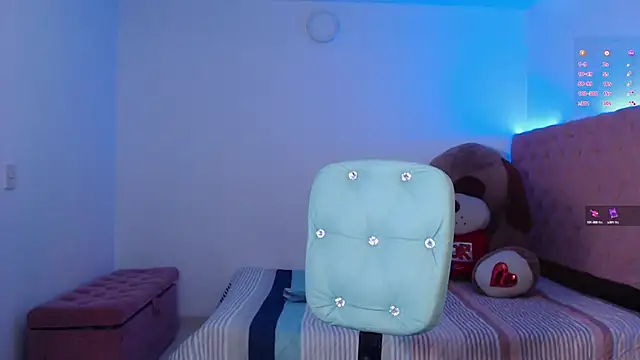 Snapshot of SMIILING_PRINCESS chatting on January 2025 05:52:02 AM SMIILING PRINCESS online show from January 2025 05:52:02 AM