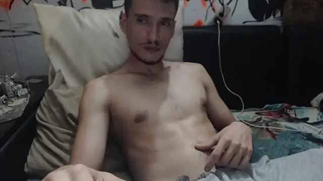 roystonee01 online show from November 2025 06:34:02 AM