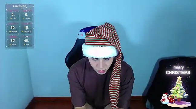 daniel hot online show from December 2024 12:33:02 AM