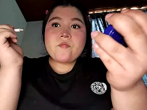 Snapshot of sharyl_24 chatting on October 2025 07:44:01 PM sharyl 24 online show from October 2025 07:44:01 PM