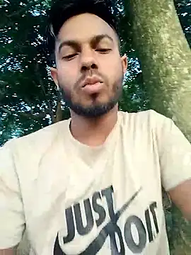 Snapshot of arafat_mia chatting on May 2026 11:52:02 PM arafat mia online show from May 2026 11:52:02 PM