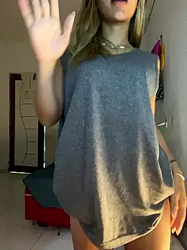 Carolinen online show from January 2026 12:20:01 PM