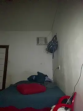 Carolinen online show from September 2025 08:53:01 PM