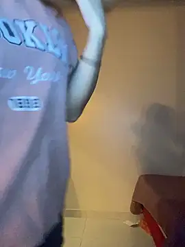 Carolinen online show from February 2026 04:14:01 AM