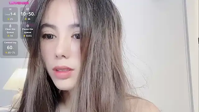 jiaozi-kiss online show from October 2025 02:02:01 AM
