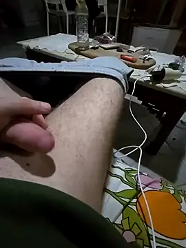 Alexxxmaster1312 online show from December 2025 09:32:01 PM