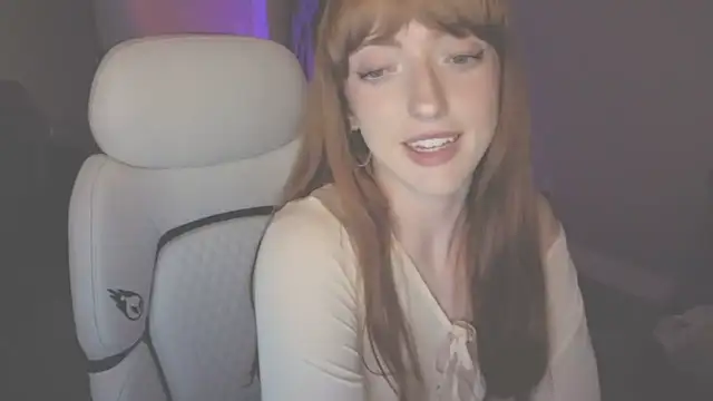 foxxyyyred online show from June 2026 08:37:02 AM