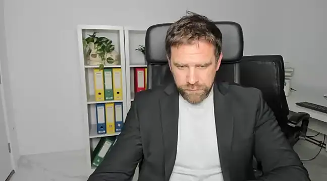 John-E-Dough online show from December 2024 05:07:01 AM