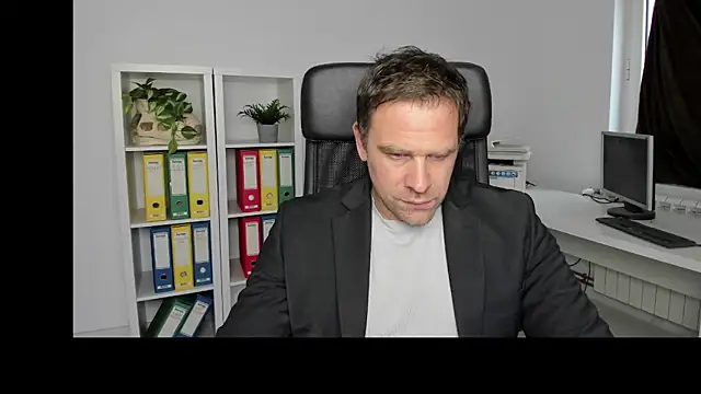 John-E-Dough online show from December 2024 01:42:02 PM