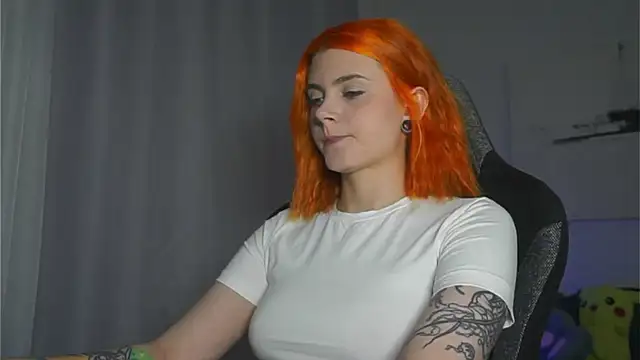 HarpyWitch online show from September 2025 07:50:01 PM