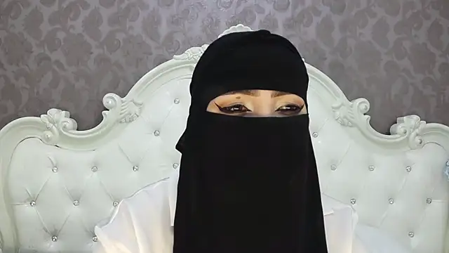 Snapshot of Hajar_Kar chatting on June 2026 05:40:02 AM Hajar Kar online show from June 2026 05:40:02 AM