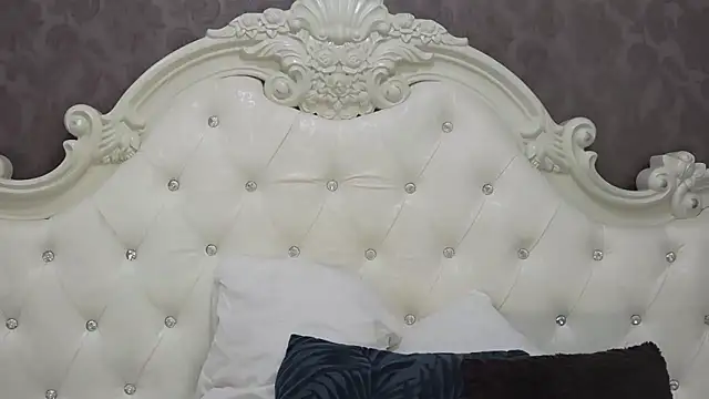 Snapshot of Hajar_Kar chatting on June 2026 05:23:01 AM Hajar Kar online show from June 2026 05:23:01 AM