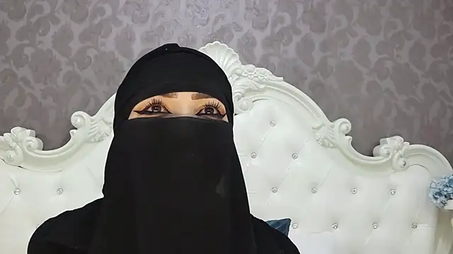 Snapshot of Hajar_Kar chatting on May 2026 06:11:01 AM Hajar Kar online show from May 2026 06:11:01 AM