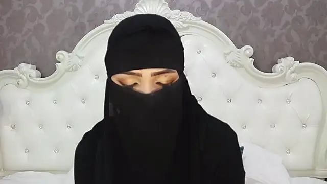 Snapshot of Hajar_Kar chatting on May 2026 07:26:01 AM Hajar Kar online show from May 2026 07:26:01 AM