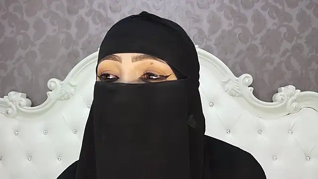 Snapshot of Hajar_Kar chatting on May 2026 06:39:01 AM Hajar Kar online show from May 2026 06:39:01 AM
