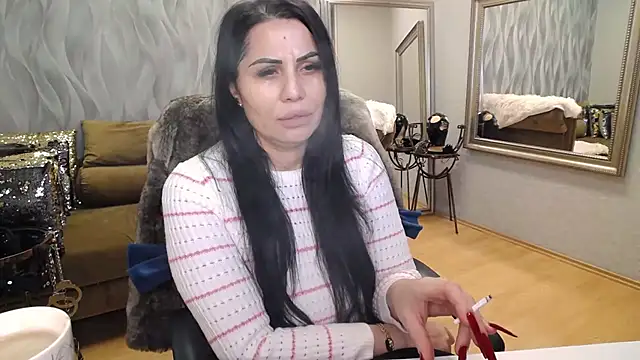 Sara Poison online show from February 2026 03:13:02 AM