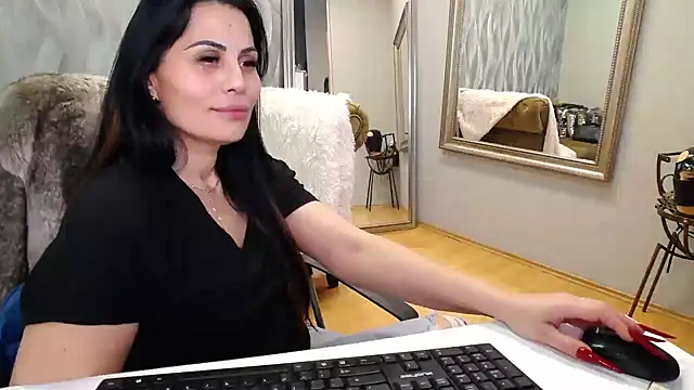 Sara Poison online show from March 2026 02:40:02 PM