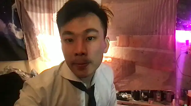 ex199212 online show from March 2025 03:33:01 PM