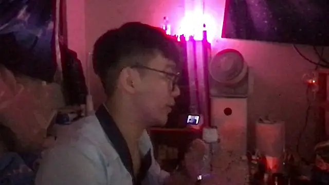 ex199212 online show from March 2025 10:50:01 AM