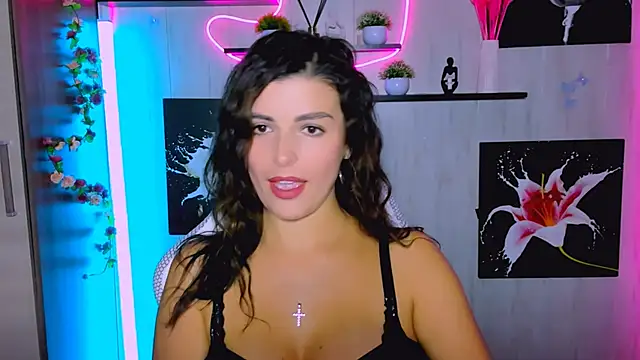 Snapshot of KayWuds chatting on October 2025 12:04:02 PM KayWuds online show from October 2025 12:04:02 PM