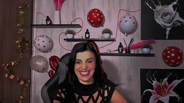 Snapshot of KayWuds chatting on February 2025 05:25:02 PM KayWuds online show from February 2025 05:25:02 PM