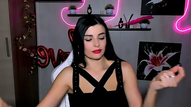 Snapshot of KayWuds chatting on March 2025 04:05:01 AM KayWuds online show from March 2025 04:05:01 AM