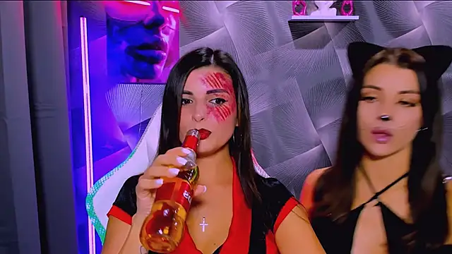 KayWuds online show from October 2025 05:20:02 PM