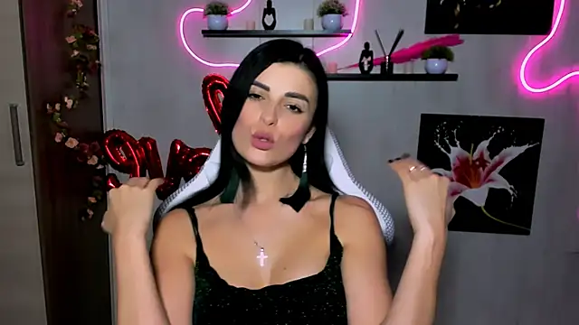 Snapshot of KayWuds chatting on March 2025 11:33:01 AM KayWuds online show from March 2025 11:33:01 AM