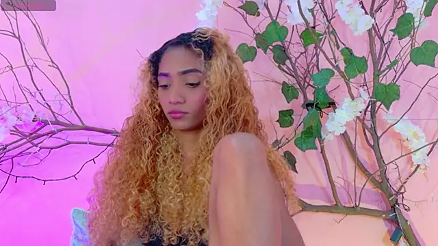 Charlotte Love10 online show from March 2026 09:37:02 PM