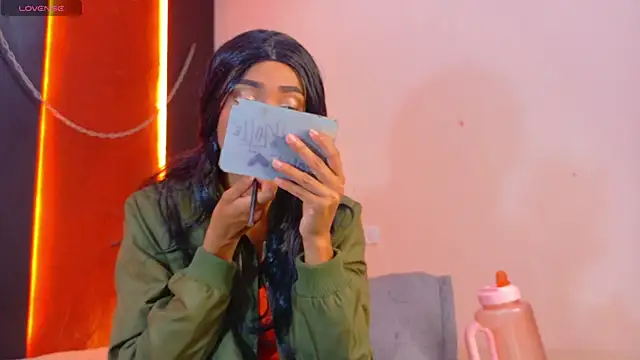 Snapshot of Charlotte_Love10 chatting on February 2026 10:04:01 AM Charlotte Love10 online show from February 2026 10:04:01 AM