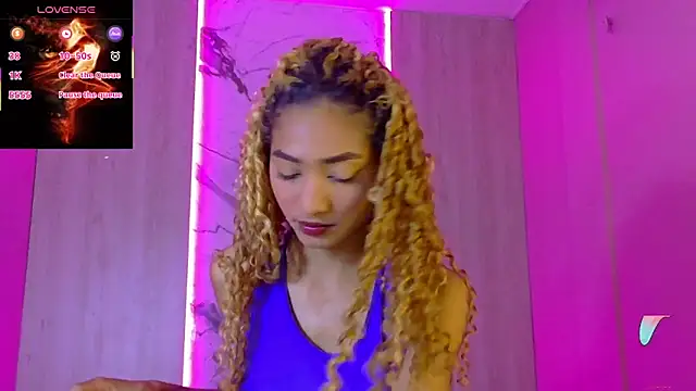 Snapshot of Charlotte_Love10 chatting on November 2025 12:15:02 PM Charlotte Love10 online show from November 2025 12:15:02 PM