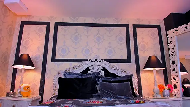 ImSophiie online show from February 2025 09:15:01 PM
