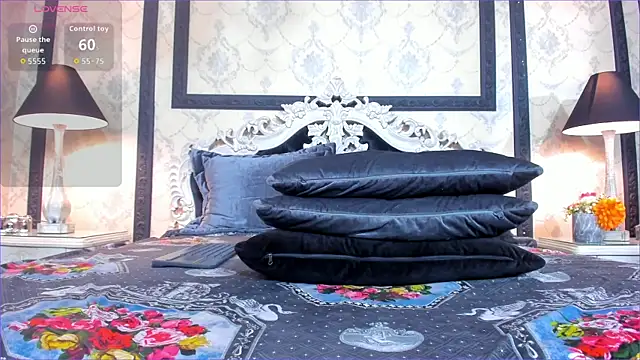 ImSophiie online show from May 2026 09:22:02 PM