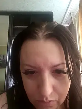 Veronica-Celie online show from November 2025 07:30:01 AM