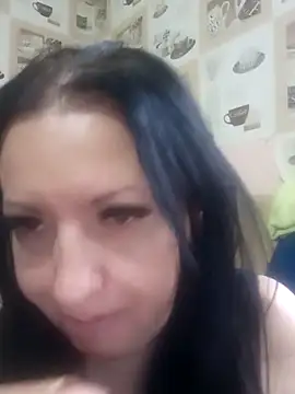 Veronica-Celie online show from November 2025 12:00:02 PM