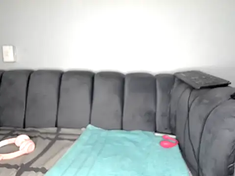 Pearl 00 online show from March 2026 09:24:02 AM