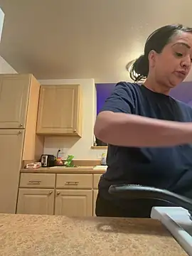 AlyssiaAmoreXO online show from April 2026 02:27:02 AM