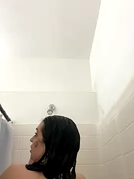 Snapshot of AlyssiaAmoreXO chatting on January 2026 03:29:02 PM AlyssiaAmoreXO online show from January 2026 03:29:02 PM