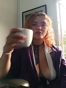Missbrave1 online show from February 2025 10:48:02 PM