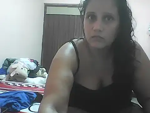 carolina goez online show from February 2025 07:09:01 PM