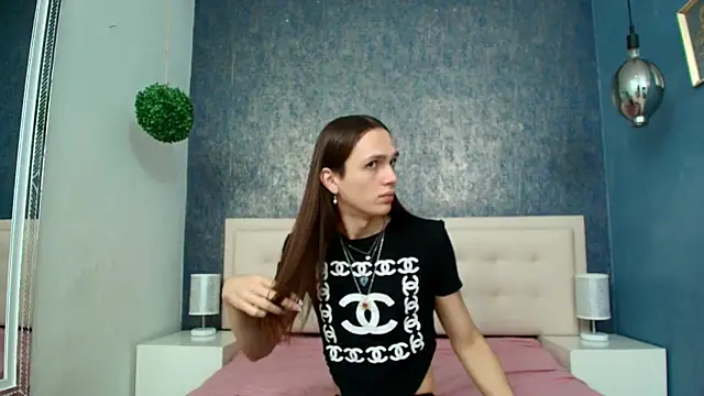 Celestial Queen  online show from October 2025 01:12:02 PM