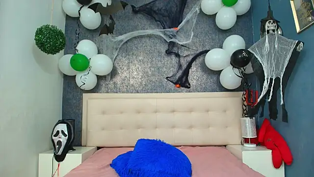 Celestial Queen  online show from October 2025 12:58:02 PM