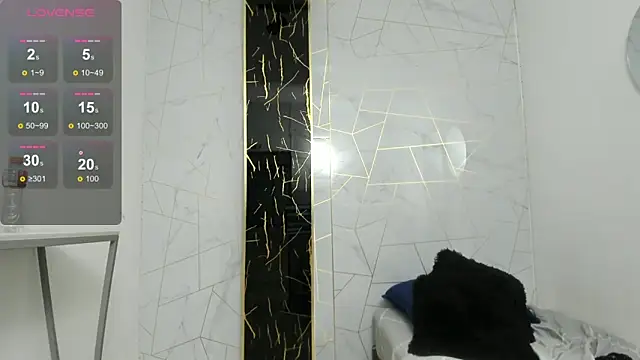 Celestial Queen  online show from April 2026 09:39:33 PM