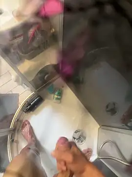 lescro95  online show from May 2026 02:02:01 PM