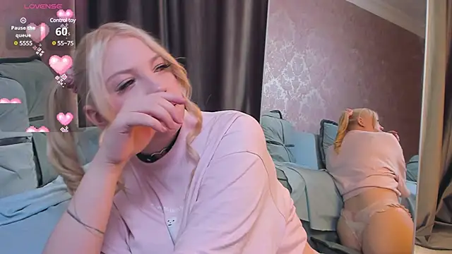 RubyMiaow online show from December 2024 08:07:02 PM