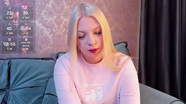 RubyMiaow online show from December 2024 07:59:02 PM